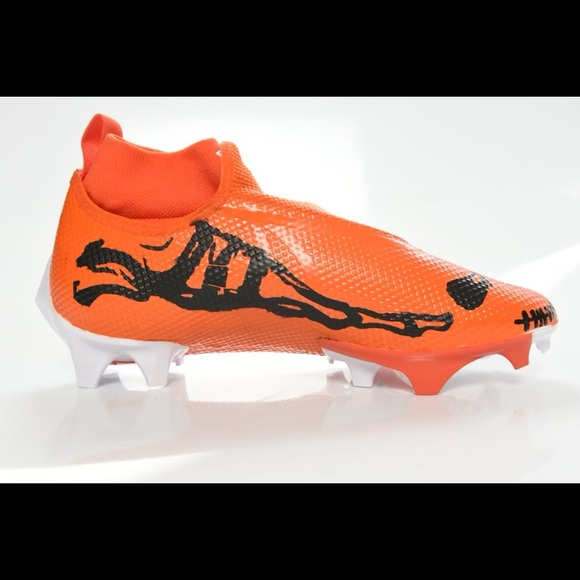 Jack O’Lanterns Custom Cleats - Picture 3 of 11